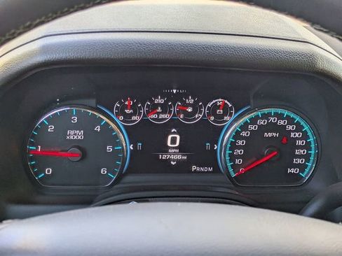 Used 2016 Chevrolet Suburban LTZ image 34