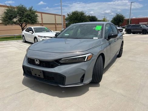 Used 2025 Honda Civic Sport image 7
