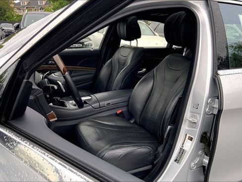 Used 2016 Mercedes-Benz S 550 4MATIC Sedan image 6