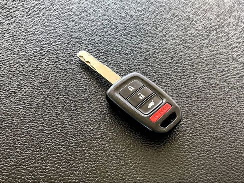Used 2018 Honda HR-V LX image 31