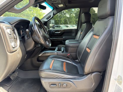 Used 2022 GMC Sierra 2500 AT4 w/ AT4 Premium Plus Package AWD/4WD image 23