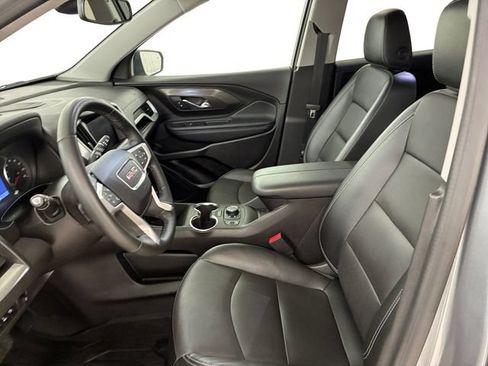 Certified 2024 GMC Terrain SLT w/ Infotainment Package II AWD/4WD image 12
