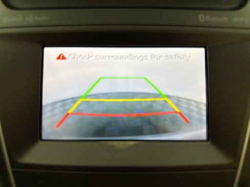 Used 2013 Hyundai Santa Fe Sport image 15