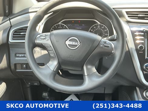 Used 2023 Nissan Murano S AWD/4WD image 10