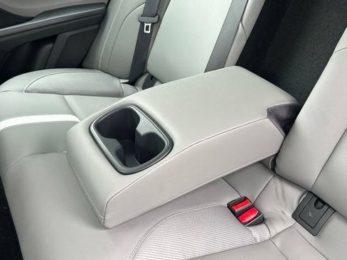 Used 2025 Toyota Camry SE w/ Multimedia Upgrade Package AWD/4WD image 35