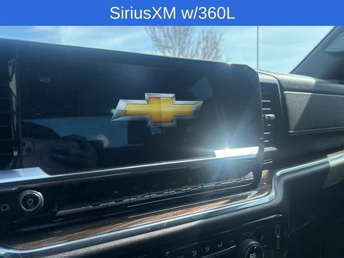 Used 2023 Chevrolet Silverado 1500 LT image 8