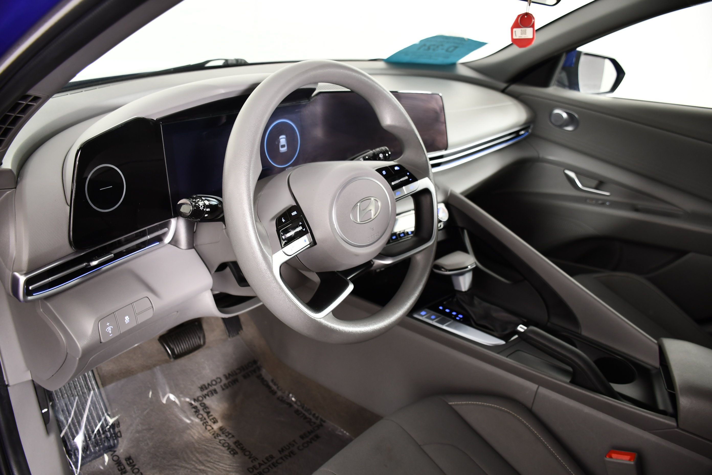 Used 2024 Hyundai Elantra SEL FWD image 37