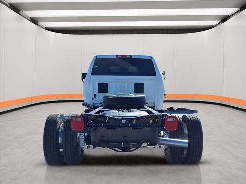 New 2026 RAM 4500 Tradesman w/ Chrome Appearance Group image 5