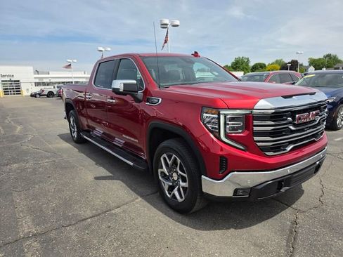 Certified 2024 GMC Sierra 1500 SLT w/ SLT Premium Plus Package AWD/4WD image 7