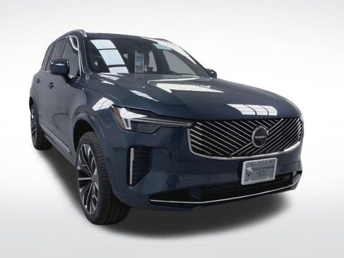 New 2026 Volvo XC90 T8 Ultra w/ Lounge Package AWD/4WD image 2