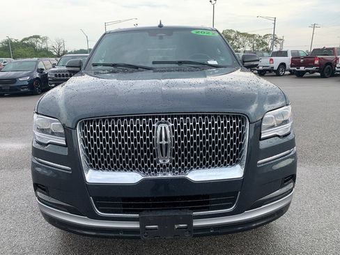 Used 2022 Lincoln Navigator L Reserve AWD/4WD image 14