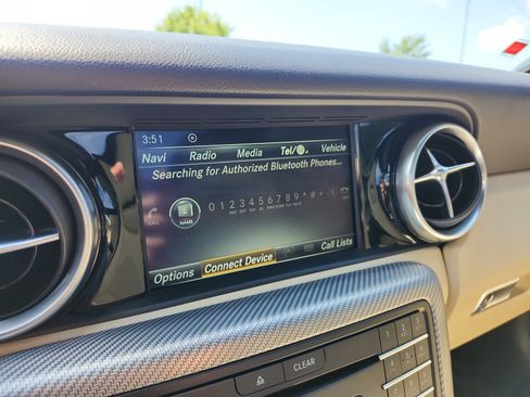 Used 2018 Mercedes-Benz SLC 300 image 20