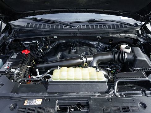 Used 2020 Lincoln Navigator Reserve w/ Equipment Group 208A Reserve image 16