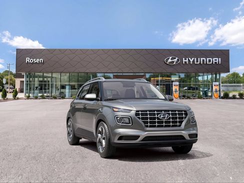 New 2026 Hyundai Venue SEL FWD image 3