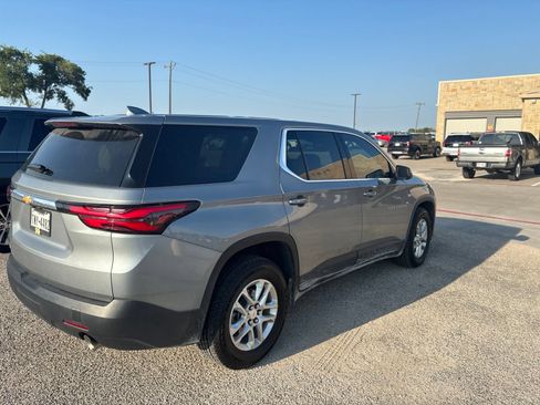 Used 2023 Chevrolet Traverse LS w/ LPO, Roadside Safety Package FWD image 10
