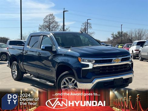 Used 2022 Chevrolet Silverado 1500 LT image 1
