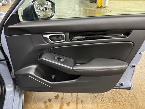 Used 2022 Honda Civic Sport Touring image 18