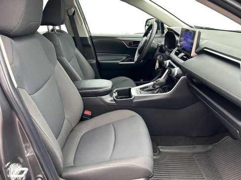 Certified 2023 Toyota RAV4 LE FWD image 16