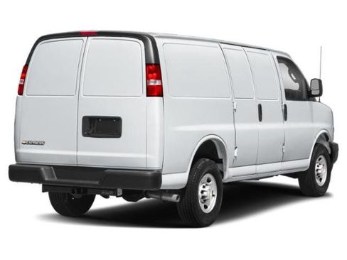 Used 2022 Chevrolet Express 2500 w/ Driver Convenience Package RWD image 5