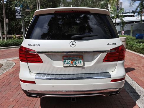 Used 2016 Mercedes-Benz GL 450 4MATIC image 21