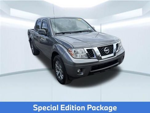 Used 2020 Nissan Frontier SV RWD image 4