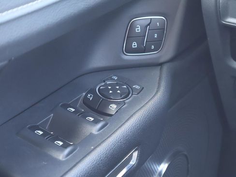 Used 2024 Ford Expedition Max XLT RWD image 24