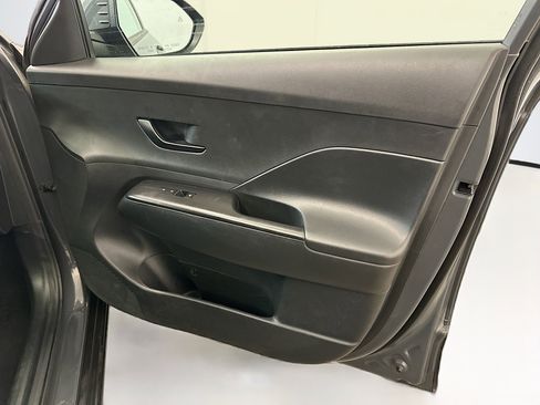 Used 2024 Hyundai Kona SEL AWD/4WD image 33