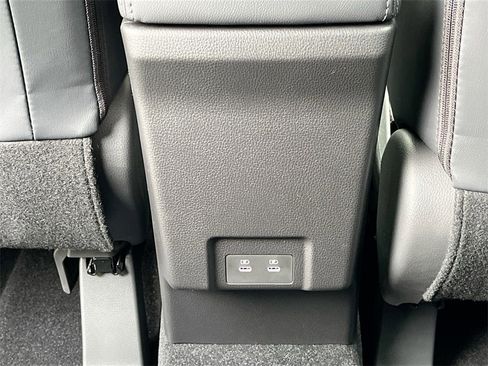 New 2026 Mitsubishi Eclipse Cross Black Edition image 31