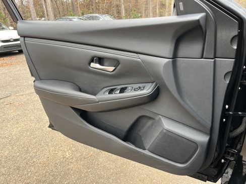 Used 2024 Nissan Sentra SV image 14