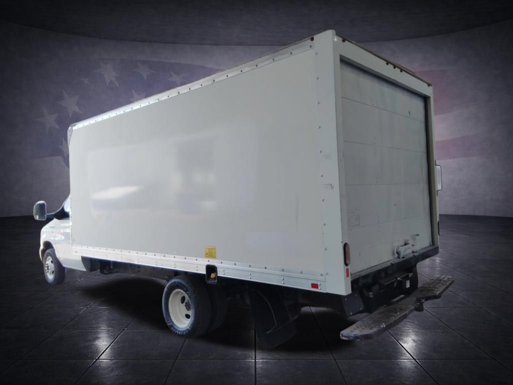 Used 2019 Ford E-350 and Econoline 350 Super Duty w/ Power Windows & Locks Group RWD image 3