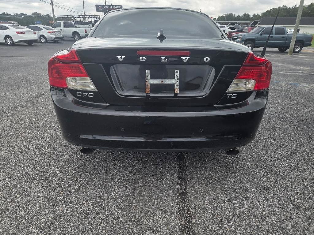 Used 2011 Volvo C70 T5 FWD image 6
