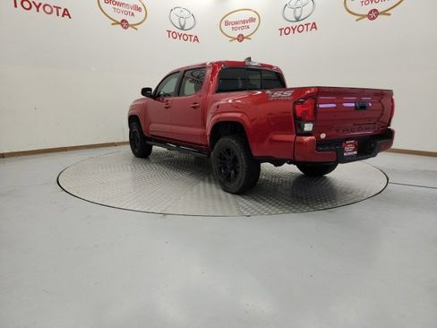 Certified 2022 Toyota Tacoma SR image 6
