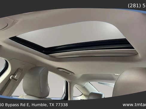Used 2018 Ford Fusion SE w/ Fusion SE Technology Package FWD image 21