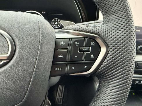 Used 2026 Lexus TX 500h AWD image 22