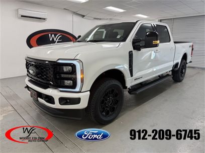 New 2026 Ford F350 Lariat w/ Black Appearance Package