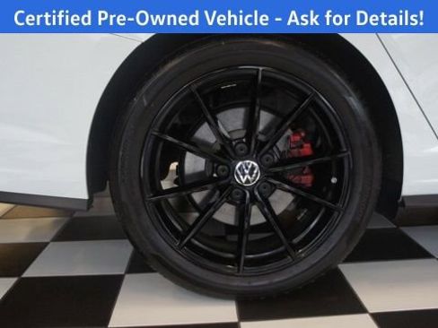Used 2024 Volkswagen Jetta GLI 40th Anniversary Edition FWD image 63