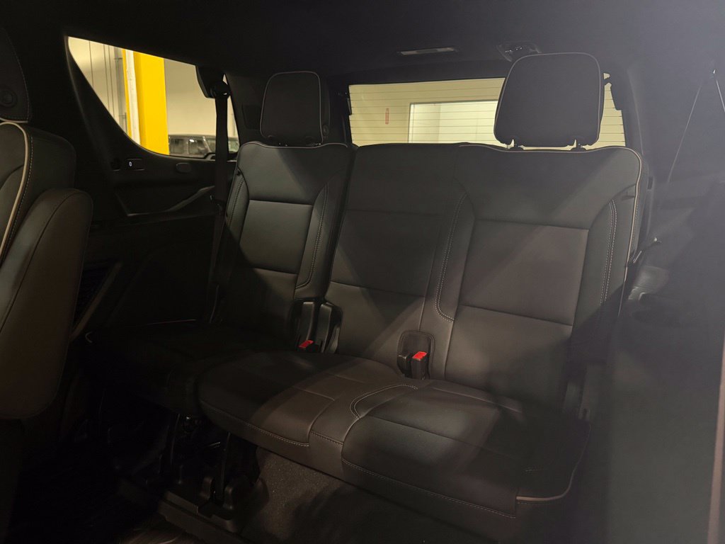 Used 2026 GMC Yukon Elevation w/ Elevation Premium Package RWD image 31