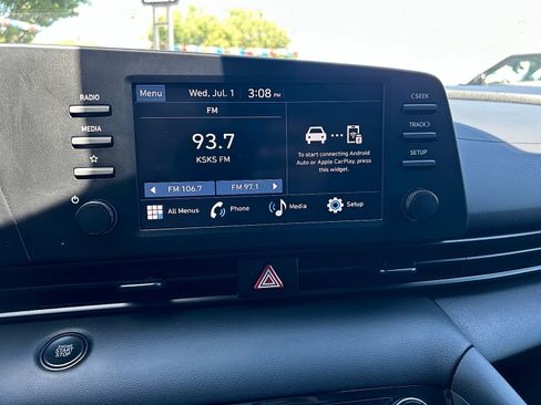 Used 2025 Hyundai Elantra Sport w/ Cargo Package FWD image 15