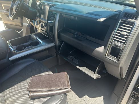 Used 2018 RAM 1500 Sport AWD/4WD image 40