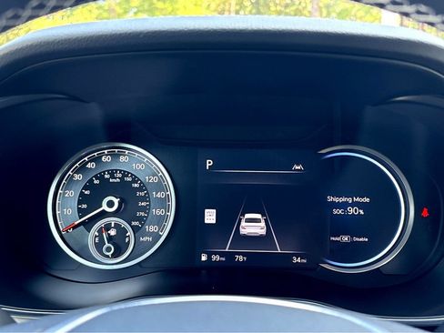 New 2026 Genesis G70 2.5T RWD image 7