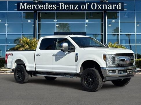 Used 2019 Ford F250 XLT w/ XLT Premium Package AWD/4WD image 1