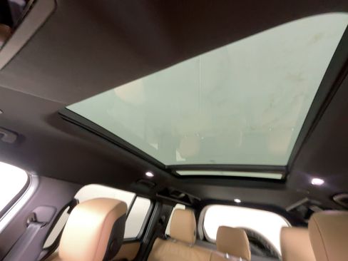 New 2026 Land Rover Defender 110 S image 17