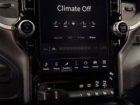 Used 2024 RAM 3500 Laramie w/ Night Edition image 19