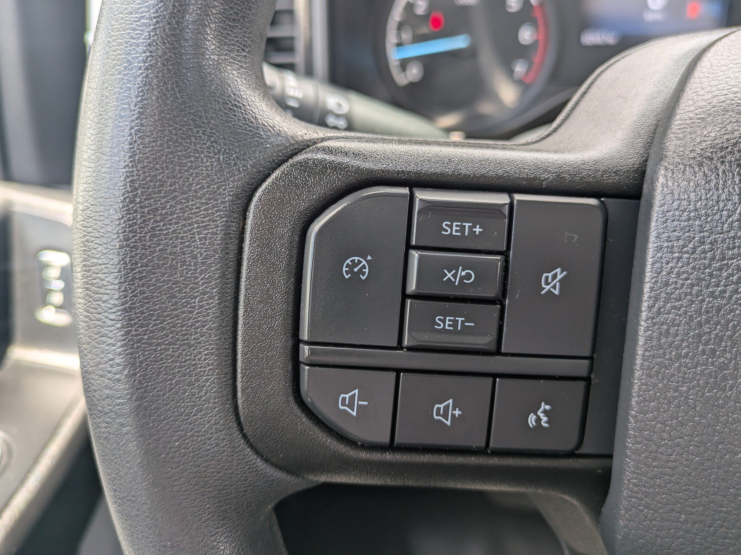 Used 2023 Ford F350 XL RWD image 22