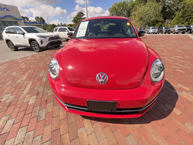 Used 2012 Volkswagen Beetle 2.0T FWD image 25