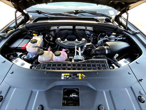 Used 2022 Jeep Grand Cherokee Overland image 49