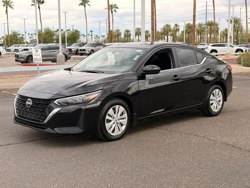 Certified 2025 Nissan Sentra S FWD image 2