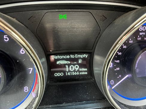 Used 2013 Hyundai Sonata Limited w/ Premium Pkg FWD image 13