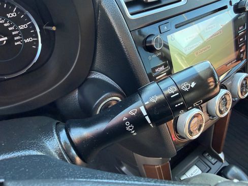 Used 2017 Subaru Forester 2.5i Touring image 30