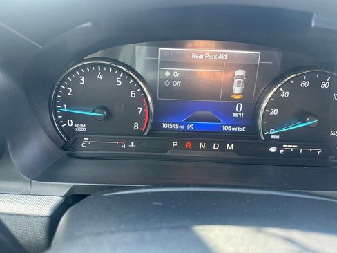 Used 2020 Ford Explorer XLT w/ Equipment Group 202A image 32